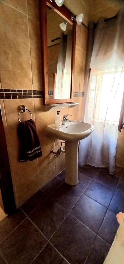 Ta Majsi Farmhouse With Indoor Heated Pool San Lawrenz Екстериор снимка